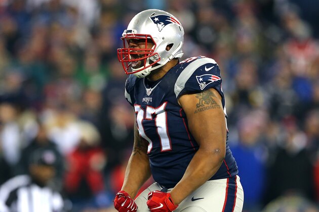 FOXBORO, MA - JANUARY 16: Alan Branch #97 of the New England Patriots reacts after a play in the second half against the Kansas City Chiefs during the AFC Divisional Playoff Game at Gillette Stadium on January 16, 2016 in Foxboro, Massachusetts.  (Photo by Elsa/Getty Images)