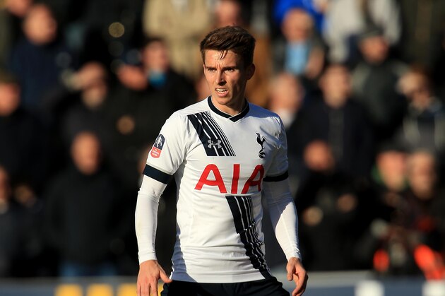 COLCHESTER, ENGLAND - JANUARY 30:  Tom Carroll of Tottenham Hotspur during The Emirates FA Cup Fourth Round match between Colchester United and Tottenham Hotspur at the Colchester Community Stadium on January 30, 2016 in Colchester, England. (Photo by Stephen Pond/Getty Images)