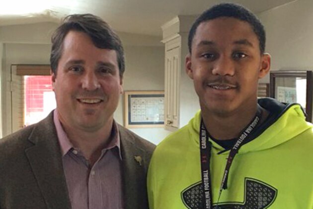 New South Carolina head coach Will Muschamp (left) picked up his first defensive commit of the 2017 class in outside linebacker Damani Staley from Columbia, South Carolina. Staley is the son of former Gamecocks and NFL running back Duce Staley.