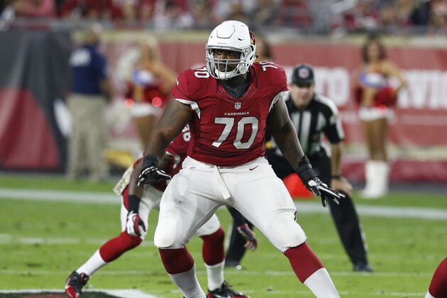 Arizona Cardinals tackle Bobby Massie (70) in the first half during an NFL football game against the Cincinnati Bengals, Sunday, Nov. 22, 2015, in Glendale, Ariz. (AP Photo/Rick Scuteri)