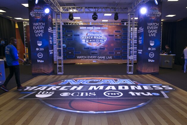 Atmosphere at the National Bracket Day presented by Dove Men+Care at Madison Square Gardens on March 17, 2014 in New York, NY.  NCAA March Madness fans across the country can find out more at www.bleacherreport.com/NationalBracketDay.  National Bracket Day launches with the Dove Men+Care “Easy Decision” campaign, which showcases basketball’s top decision makers during 2014 NCAA March Madness on www.DoveMenCare.com. (Photo by Mark Von Holden/AP for Dove® Men+Care®