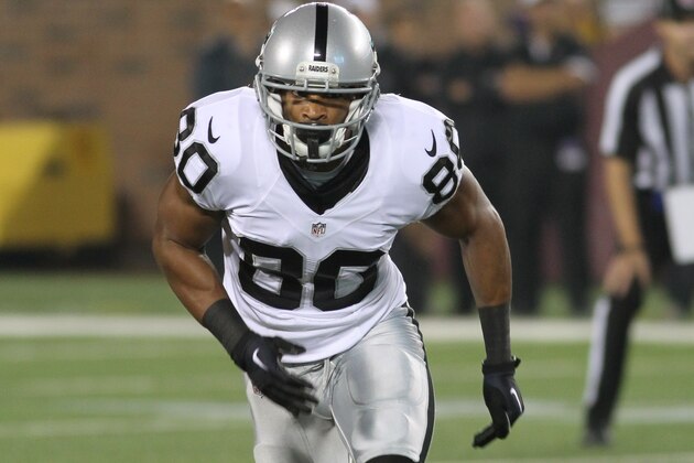 Oakland Raiders wide receiver Rod Streater (80) runs a pattern during the second half of a preseason NFL football game against the Minnesota Vikings, Saturday, Aug. 22, 2015, in Minneapolis. (AP Photo/Andy King)