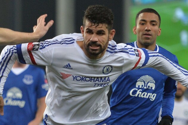 Chelsea's Brazilian-born Spanish striker Diego Costa vies with Everton's Irish defender Seamus Coleman (L) during the English FA cup quarter-final football match between Everton and Chelsea at Goodison Park in Liverpool, north west England on March 12, 2016.
Everton won the game 2-0. / AFP / Paul ELLIS / RESTRICTED TO EDITORIAL USE. No use with unauthorized audio, video, data, fixture lists, club/league logos or 'live' services. Online in-match use limited to 75 images, no video emulation. No use in betting, games or single club/league/player publications.  /         (Photo credit should read PAUL ELLIS/AFP/Getty Images)
