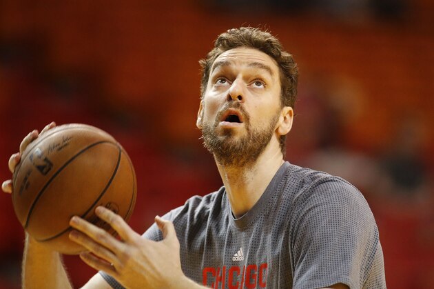 Chicago Bulls Pau Gasol (16) warms up prior to an NBA basketball game against the Miami Heat, Tuesday, March 1, 2016, in Miami. Miami defeated Chicago 129-111. (AP Photo/Joel Auerbach)