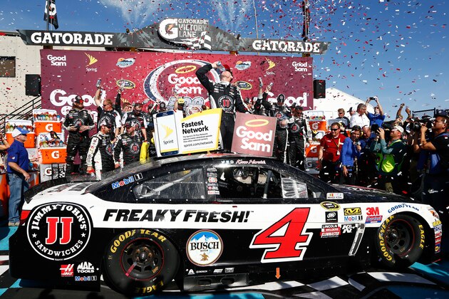 AVONDALE, AZ - MARCH 13:  Kevin Harvick, driver of the