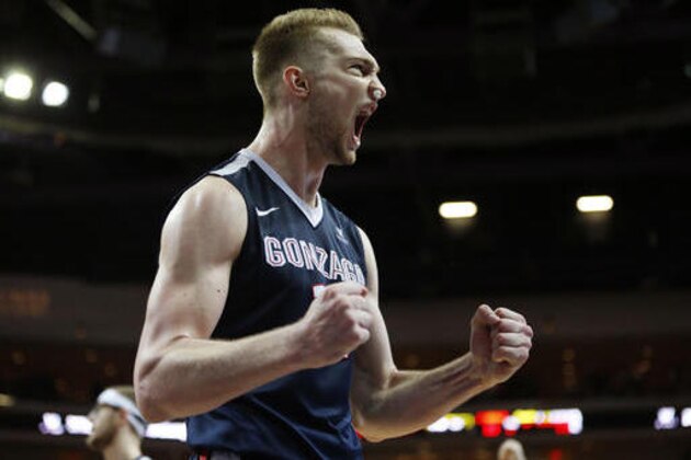Gonzaga forward Domantas Sabonis celebrates as his team leads Saint Mary's with seconds left in an NCAA college basketball game for the West Coast Conference men's tournament championship Tuesday, March 8, 2016, in Las Vegas. Gonzaga won 85-75. (AP Photo/John Locher)