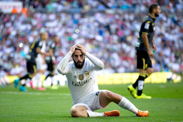 MADRID, SPAIN - SEPTEMBER 19: Francisco Roman Alarcon alias Isco of Real Madrid CF reacts during the La Liga match between Real Madrid CF and Granada CF at Estadio Santiago Bernabeu on September 19, 2015 in Madrid, Spain.  (Photo by Gonzalo Arroyo Moreno/Getty Images)