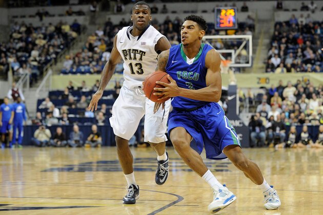 PITTSBURGH, PA - DECEMBER 30: Julian DeBose #3 of the Florida Gulf Coast Eagles drives to the basket past Josh Newkirk #13 of the Pittsburgh Panthers at Petersen Events Center on December 30, 2014 in Pittsburgh, Pennsylvania. (Photo by Daniel Kubus/Getty Images) PITTSBURGH, PA - DECEMBER 30: Julian DeBose #3 of the Florida Gulf Coast Eagles drives to the basket past Josh Newkirk #13 of the Pittsburgh Panthers at Petersen Events Center on December 30, 2014 in Pittsburgh, Pennsylvania. (Photo by Daniel Kubus/Getty Images)