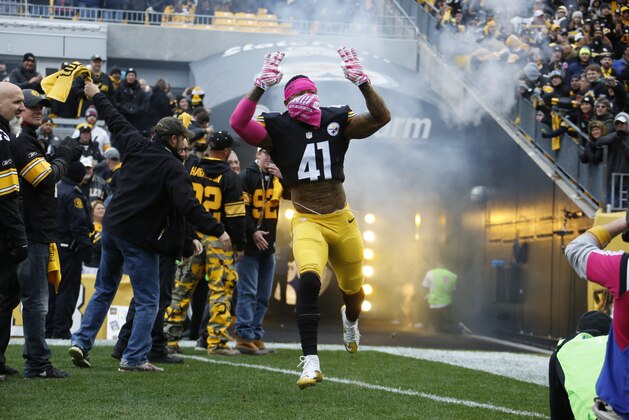 Pittsburgh Steelers cornerback Antwon Blake (41) is introduced before an NFL football game against the Arizona Cardinals, Sunday, Oct. 18, 2015 in Pittsburgh. (AP Photo/Gene Puskar)