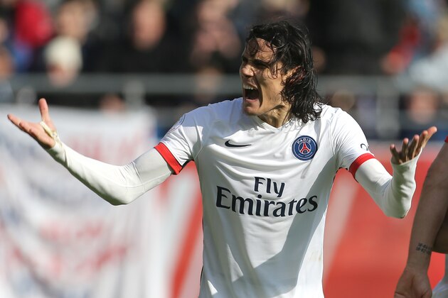 TROYES, FRANCE - MARCH 13: Edinson Cavani of PSG celebrates his second goal during the French Ligue 1 match between ESTAC Troyes and Paris Saint-Germain (PSG) at Stade de l'Aube on March 13, 2016 in Troyes, France. (Photo by Jean Catuffe/Getty Images)