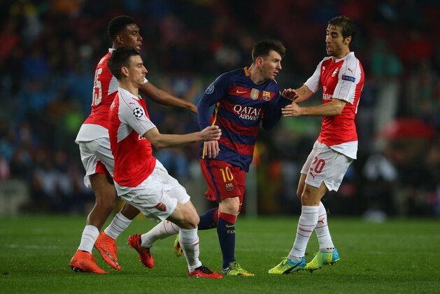 BARCELONA, SPAIN - MARCH 16:  Lionel Messi of Barcelona in action during the UEFA Champions League Round of 16 Second Leg match between FC Barcelona and Arsenal FC at Camp Nou on March 16, 2016 in Barcelona,Spain. (Photo by Ian MacNicol/Getty Images)
