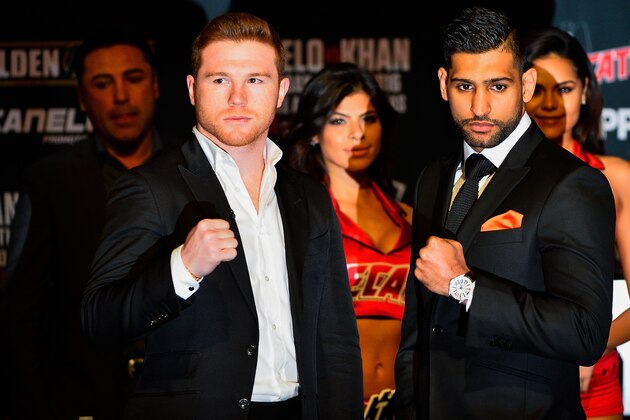 NEW YORK, NY - MARCH 01:  Canelo Alvarez and Amir Khan pose for photos during a press event at the Hard Rock Cafe on March 1, 2016 in New York City.  (Photo by Alex Goodlett/Getty Images)