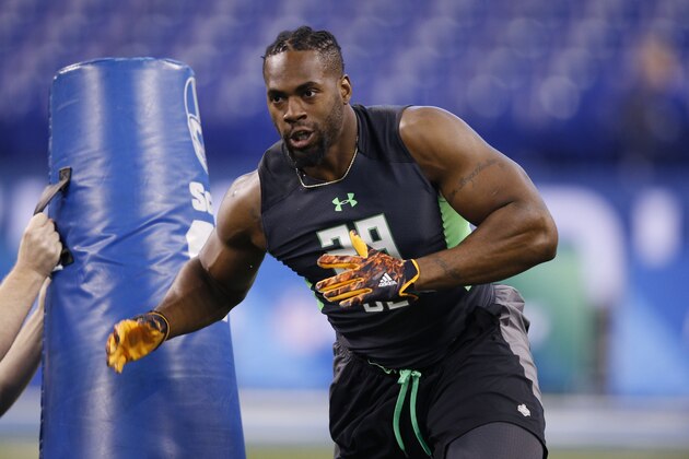 INDIANAPOLIS, IN - FEBRUARY 28: Defensive lineman Matt Judon of Grand Valley State in action during the 2016 NFL Scouting Combine at Lucas Oil Stadium on February 28, 2016 in Indianapolis, Indiana. (Photo by Joe Robbins/Getty Images)