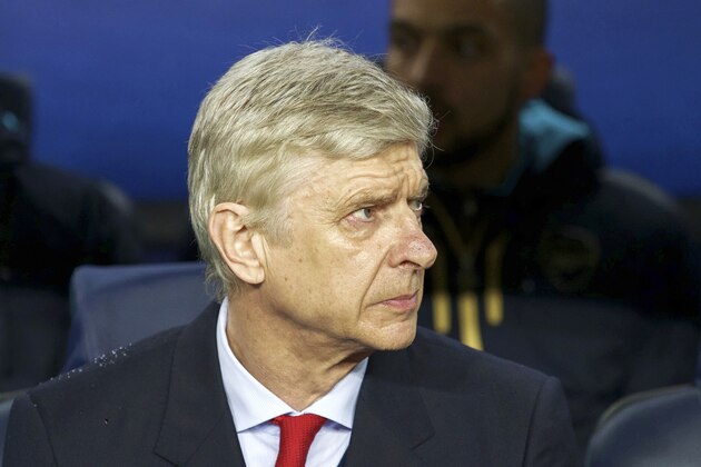 coach Arsene Wenger of Arsenal FC during the UEFA Champions League round of 16 match between FC Barcelona and Arsenal on March 16, 2015 at the CampNou stadium in Barcelona, Spain.(Photo by VI Images via Getty Images)