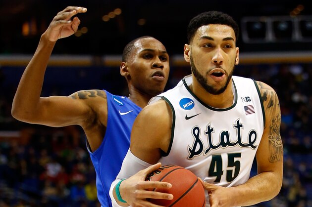 ST LOUIS, MO - MARCH 18: Denzel Valentine #45 of the Michigan State Spartans in action during the first round of the NCAA Basketball Tournament game against the Middle Tennessee Blue Raiders at Scottrade Center on March 18, 2016 in St Louis, Missouri. (Photo by Jamie Squire/Getty Images) ST LOUIS, MO - MARCH 18: Denzel Valentine #45 of the Michigan State Spartans in action during the first round of the NCAA Basketball Tournament game against the Middle Tennessee Blue Raiders at Scottrade Center on March 18, 2016 in St Louis, Missouri. (Photo by Jamie Squire/Getty Images)