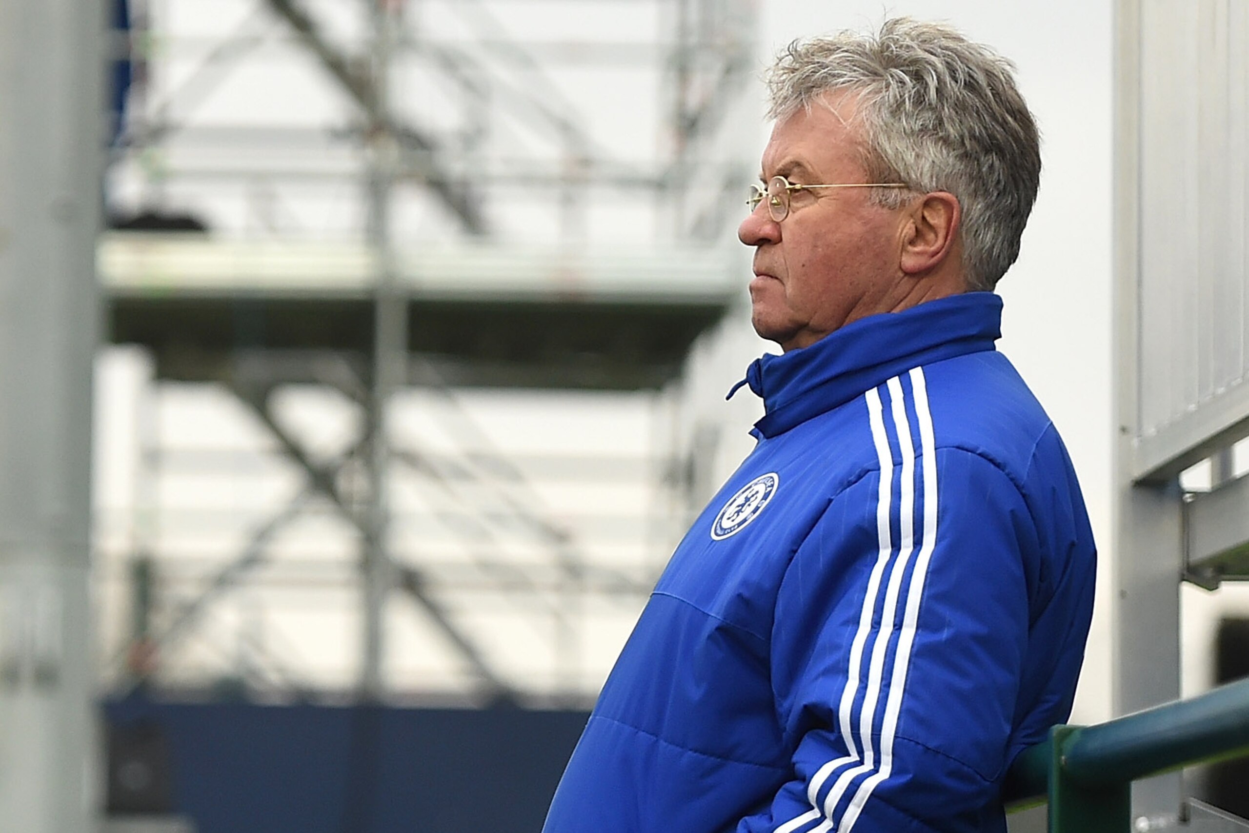 COBHAM, ENGLAND - MARCH 15: Manager of Chelsea, Guus Hiddink watches the action during the UEFA Youth League quarter final match between Chelsea and Ajax at Chelsea Training Ground on March 15, 2016 in Cobham, England. (Photo by Tom Dulat/Getty Images).
