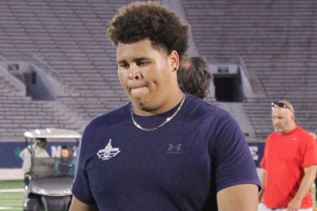 Lexington, Kentucky, 5-star offensive tackle Jedrick Wills is nearing 20 offers, but he isn't in any rush to make a commitment. Wills is the nation's No. 8 offensive tackle in the 2017 class.