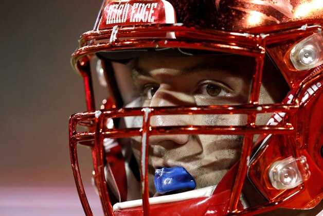 Arizona linebacker Scooby Wright III (33) during the first half of an NCAA college football game against UCLA, Saturday, Sept. 26, 2015, in Tucson, Ariz. (AP Photo/Rick Scuteri)