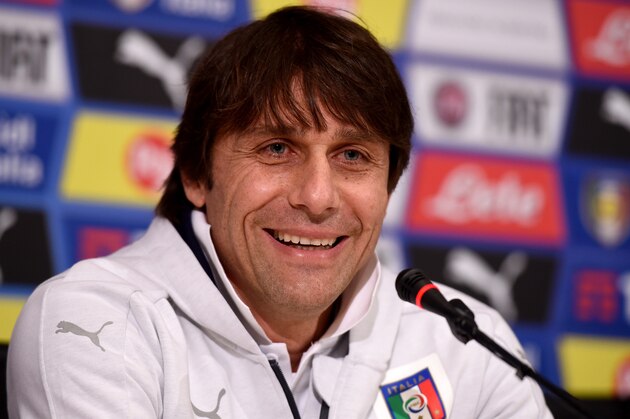 FLORENCE, ITALY - MARCH 21:  Italian national team head coach Antonio Conte speaks to the media during a press conference at the club's training ground at Coverciano on March 21, 2016 in Florence, Italy.  (Photo by Claudio Villa/Getty Images)