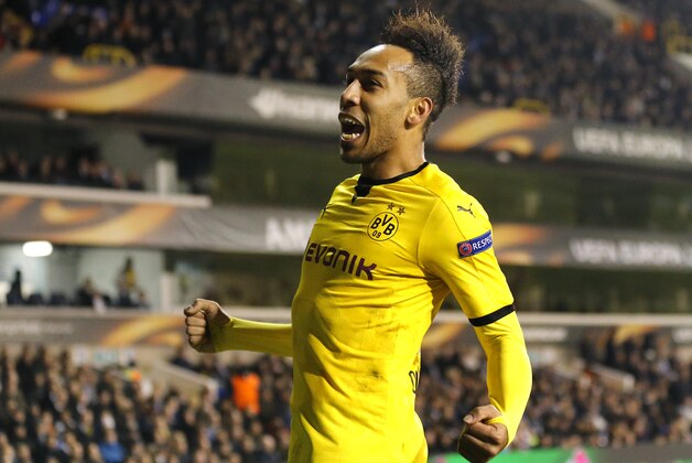 Dortmund's Pierre-Emerick Aubameyang celebrates after scoring his side's 2nd goal during the Europa League round of 16 second leg soccer match between Tottenham Hotspur and Borussia Dortmund in London, Great Britain, Thursday, March 17, 2016. (AP Photo/Frank Augstein)