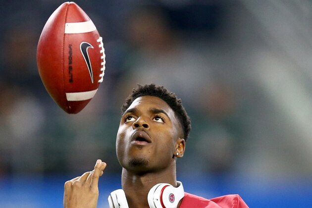 ARLINGTON, TX - DECEMBER 31:  Robert Foster #8 of the Alabama Crimson Tide warms up prior to the Goodyear Cotton Bowl against the Michigan State Spartans at AT&T Stadium on December 31, 2015 in Arlington, Texas.  (Photo by Ronald Martinez/Getty Images)