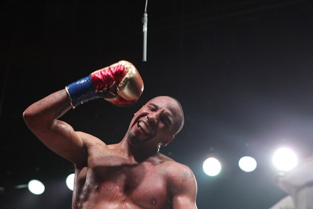 OAKLAND, CA - JUNE 20: Andre Ward celebrates after beating Paul Smith in the eighth round during their Cruiserweight fight at ORACLE Arena on June 20, 2015 in Oakland, California. (Photo by Alexis Cuarezma/Getty Images) OAKLAND, CA - JUNE 20: Andre Ward celebrates after beating Paul Smith in the eighth round during their Cruiserweight fight at ORACLE Arena on June 20, 2015 in Oakland, California. (Photo by Alexis Cuarezma/Getty Images)