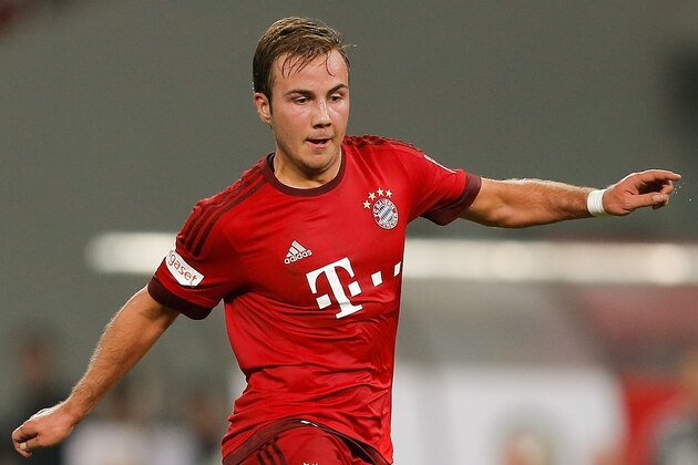 SHANGHAI, CHINA - JULY 21:  Mario Goetze of FC Bayern Muenchen in action during the international friendly match between FC Bayern Muenchen and Inter Milan of the Audi Football Summit 2015 at Shanghai Stadium on July 21, 2015 in Shanghai, China.  (Photo by Lintao Zhang/Getty Images)