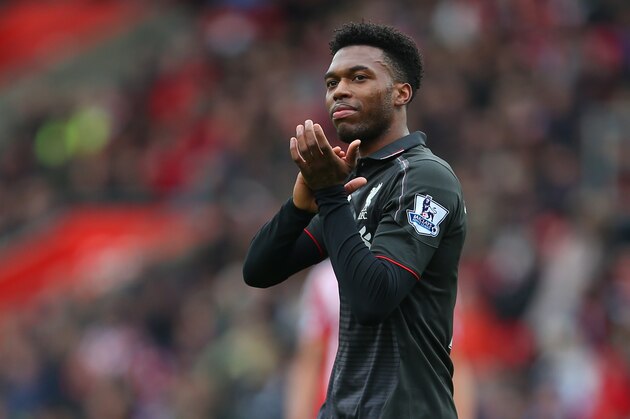 SOUTHAMPTON, ENGLAND - MARCH 20:  Daniel Sturridge of Liverpool applauds as he is substituted during the Barclays Premier League match between Southampton and Liverpool on March 20, 2016 in Southampton, United Kingdom.  (Photo by Catherine Ivill - AMA/Getty Images)