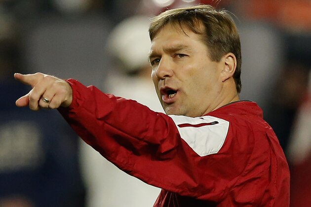 GLENDALE, AZ - JANUARY 11:  Defensive coordinator Kirby Smart of the Alabama Crimson Tide on the field before the 2016 College Football Playoff National Championship Game against the Clemson Tigers at University of Phoenix Stadium on January 11, 2016 in Glendale, Arizona.  (Photo by Kevin C. Cox/Getty Images)