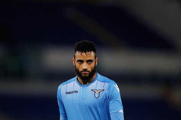 ROME, ITALY - FEBRUARY 29:  Felipe Anderson of SS Lazio looks on during the Serie A match between SS Lazio and US Sassuolo Calcio at Stadio Olimpico on February 29, 2016 in Rome, Italy.  (Photo by Paolo Bruno/Getty Images)