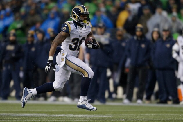 St. Louis Rams' Todd Gurley in action against the Seattle Seahawks in the second half of an NFL football game, Sunday, Dec. 27, 2015, in Seattle. (AP Photo/John Froschauer)