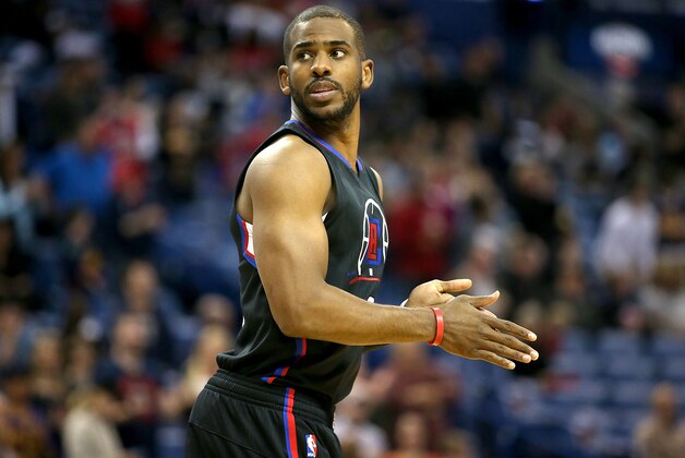 NEW ORLEANS, LA - MARCH 20:  Chris Paul #3 of the Los Angeles Clippers looks to the crowd as his team takes on the New Orleans Pelicans during the first half at the Smoothie King Center on March 20, 2016 in New Orleans, Louisiana. NOTE TO USER: User expressly acknowledges and agrees that, by downloading and or using this photograph, user is consenting to the terms and conditions of Getty Images License Agreement.  (Photo by Sean Gardner/Getty Images)