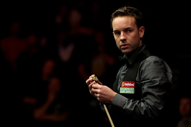 LONDON, ENGLAND - JANUARY 13:  Ali Carter of England looks on  during his first round match against  Barry Hawkins of England on day three of The Dafabet Masters at Alexandra Palace on January 13, 2015 in London, England.  (Photo by Ben Hoskins/Getty Images)