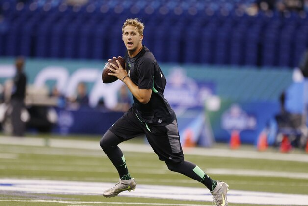 Feb 27, 2016; Indianapolis, IN, USA; California Golden Bears quarterback Jared Goff throws a pass during the 2016 NFL Scouting Combine at Lucas Oil Stadium. Mandatory Credit: Brian Spurlock-USA TODAY Sports Feb 27, 2016; Indianapolis, IN, USA; California Golden Bears quarterback Jared Goff throws a pass during the 2016 NFL Scouting Combine at Lucas Oil Stadium. Mandatory Credit: Brian Spurlock-USA TODAY Sports
