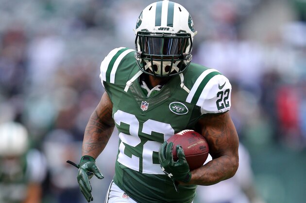 New York Jets running back Stevan Ridley (22) warms up before an NFL game against the New England Patriots at MetLife Stadium in East Rutherford, N.J. on Sunday, Dec. 27, 2015. (AP Photo/Brad Penner)