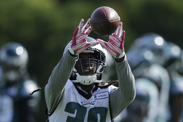 Philadelphia Eagles defensive back E.J. Biggers catches a pass at the NFL football team's practice facility, Thursday, Oct. 8, 2015, in Philadelphia. (AP Photo/Matt Rourke)