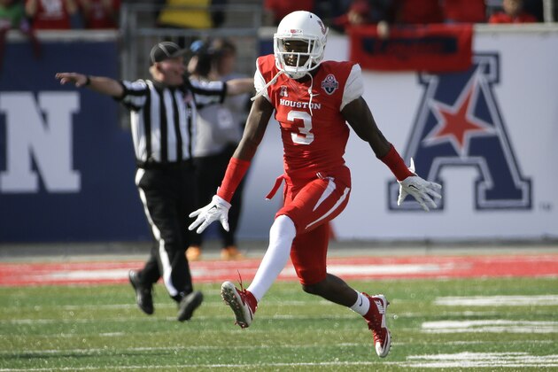 Houston cornerback William Jackson III (3) reacts after stopping Temple on fourth down  during the second half of the American Athletic Conference championship football game, Saturday, Dec. 5, 2015, in Houston. Houston won 24-13. (AP Photo/David J. Phillip)
