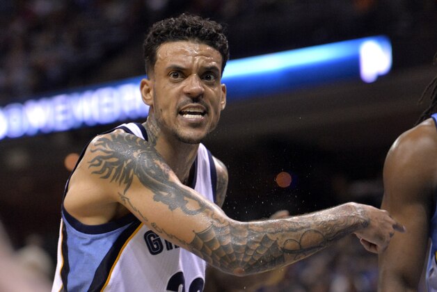 Memphis Grizzlies forward Matt Barnes reacts during the second half of the team's NBA basketball game against the Denver Nuggets on Wednesday, March 30, 2016, in Memphis, Tenn. (AP Photo/Brandon Dill)