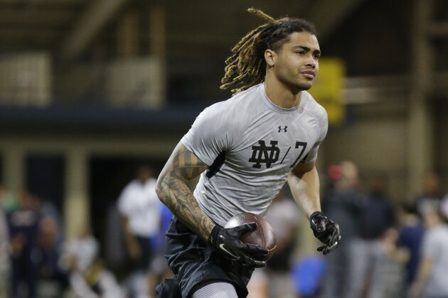 Notre Dame's Will Fuller runs after making a catch during Notre Dame's NFL football Pro Day in South Bend, Ind., Thursday, March 31, 2016. (AP Photo/Michael Conroy)