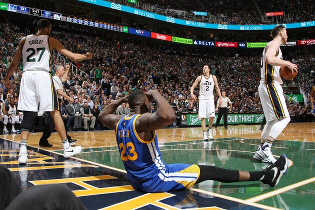 SALT LAKE CITY, UT - MARCH 30:  Draymond Green #23 of the Golden State Warriors celebrates during the game against the Utah Jazz on March 30, 2016 at vivint.SmartHome Arena in Salt Lake City, Utah. NOTE TO USER: User expressly acknowledges and agrees that, by downloading and or using this Photograph, User is consenting to the terms and conditions of the Getty Images License Agreement. Mandatory Copyright Notice: Copyright 2016 NBAE (Photo by Melissa Majchrzak/NBAE via Getty Images)