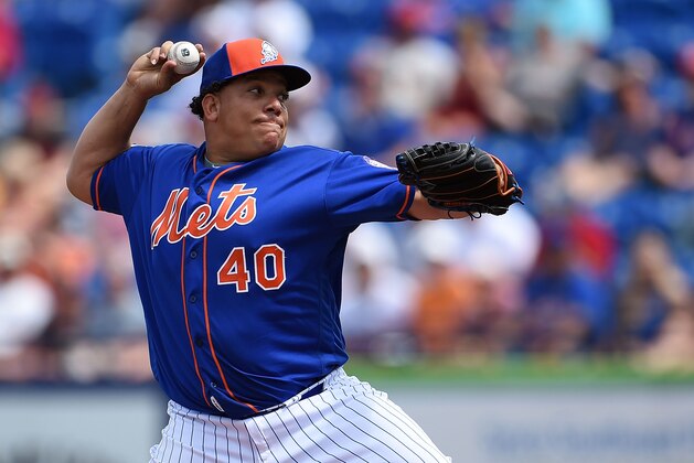 PORT ST. LUCIE, FL - MARCH 12:  Bartolo Colon #40 of the New York Mets throws a pitch during a spring training game against the St. Louis Cardinals at Tradition Field on March 12, 2016 in Port St. Lucie, Florida.  (Photo by Stacy Revere/Getty Images)