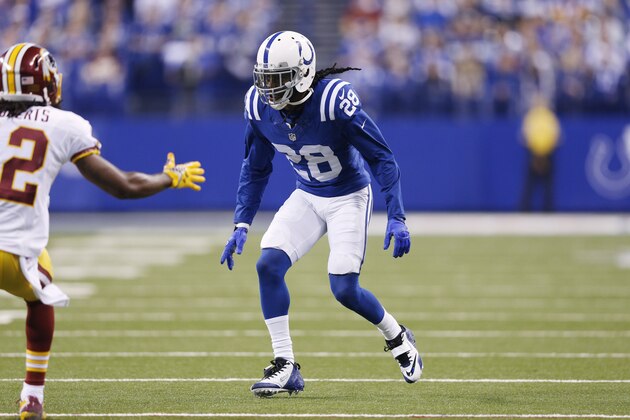 INDIANAPOLIS, IN - NOVEMBER 30: Greg Toler #28 of the Indianapolis Colts in action against the Washington Redskins during the game at Lucas Oil Stadium on November 30, 2014 in Indianapolis, Indiana. The Colts defeated the Redskins 49-27. (Photo by Joe Robbins/Getty Images)