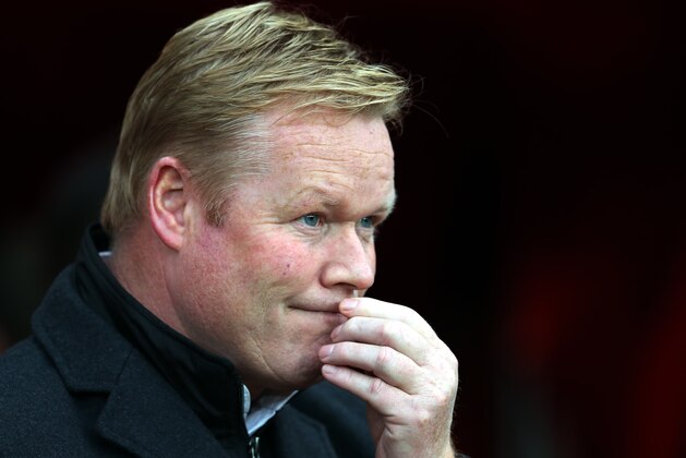 Southampton's manager Ronald Koeman awaits the start of their English Premier League soccer match between Sunderland and Southampton at the Stadium of Light, Sunderland, England, Saturday, Nov. 7, 2015. (AP Photo/Scott Heppell)