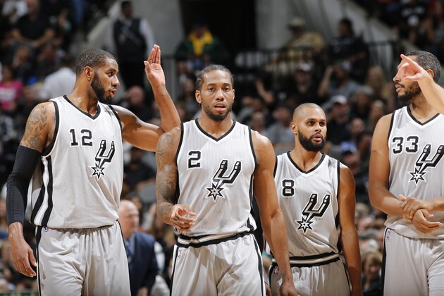 SAN ANTONIO, TX  - APRIL 2: The San Antonio Spurs during the game against the Toronto Raptors on April 2, 2016 at AT&T Center in San Antonio, Texas. NOTE TO USER: User expressly acknowledges and agrees that, by downloading and or using this Photograph, user is consenting to the terms and conditions of the Getty Images License Agreement. Mandatory Copyright Notice: Copyright 2016 NBAE (Photo by Chris Covatta/NBAE via Getty Images)