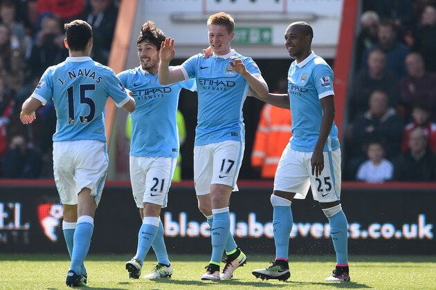 BOURNEMOUTH, ENGLAND - APRIL 02:  Kevin de Bruyne (2nd R) of Manchester City celebrates scoring his team's second goal with his team mates during the Barclays Premier League match between A.F.C. Bournemouth and Manchester City at Vitality Stadium on April 2, 2016 in Bournemouth, England.  (Photo by Mike Hewitt/Getty Images)