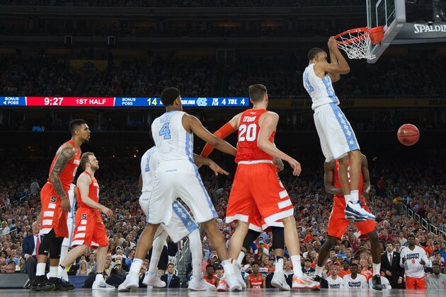 HOUSTON, TX - APRIL 02: Brice Johnson #11 of the North Carolina Tar Heels dunks the ball against the Syracuse Orange during the 2016 NCAA Men's Final Four Semifinal at NRG Stadium on April 02, 2016 in Houston, Texas. (Photo by Lance King/Getty Images)