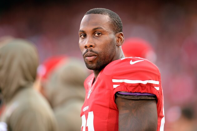 SAN FRANCISCO, CA - NOVEMBER 10:  Anquan Boldin #81 of the San Francisco 49ers looks on from the sidelines against the Carolina Panthers at Candlestick Park on November 10, 2013 in San Francisco, California.  (Photo by Thearon W. Henderson/Getty Images)