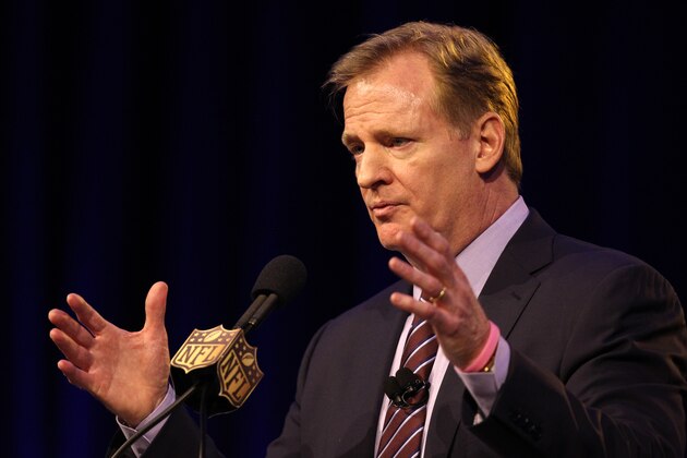 SAN FRANCISCO, CA - FEBRUARY 05:  NFL Commissioner Roger Goodell speaks during a press conference prior to Super Bowl 50 at the Moscone Center West on February 5, 2016 in San Francisco, California.  (Photo by Mike Lawrie/Getty Images)