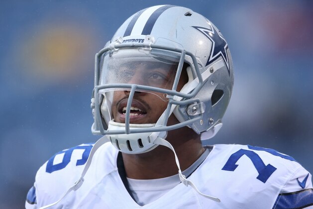 ORCHARD PARK, NY - DECEMBER 27: Greg Hardy #76 of the Dallas Cowboys warms up before the start of their game against the Buffalo Bills during NFL game action at Ralph Wilson Stadium on December 27, 2015 in Orchard Park, New York. (Photo by Tom Szczerbowski/Getty Images)
