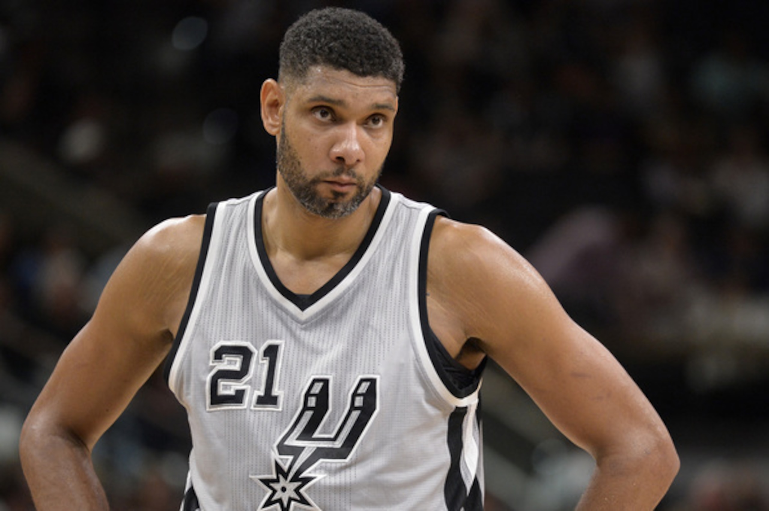 San Antonio Spurs forward Tim Duncan stands on the court during the second half of an NBA basketball game against the Memphis Grizzlies, Friday, March 25, 2016, in San Antonio. San Antonio won 110-104. (AP Photo/Darren Abate)